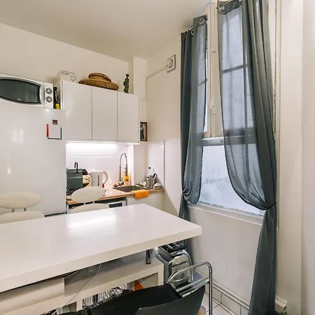 Apartament Guestready - Cosy Mezzanine In Paryż
