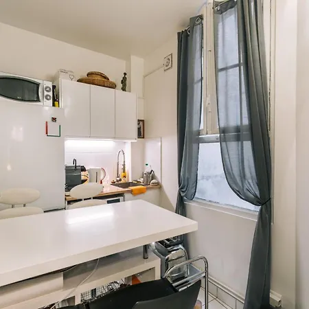 Guestready - Cosy Mezzanine In * Paryż